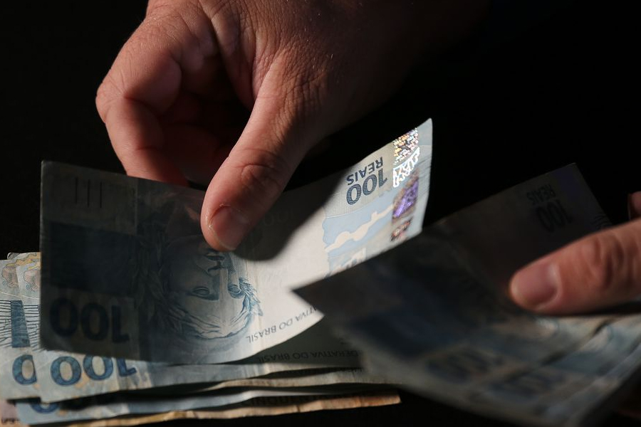 Aprovada MP que garante crédito para auxílio de R$ 600 até dezembro - News Rondônia