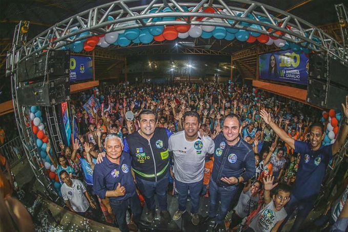 Lançamento da campanha à reeleição de Jair Montes reúne milhares de apoiadores - News Rondônia