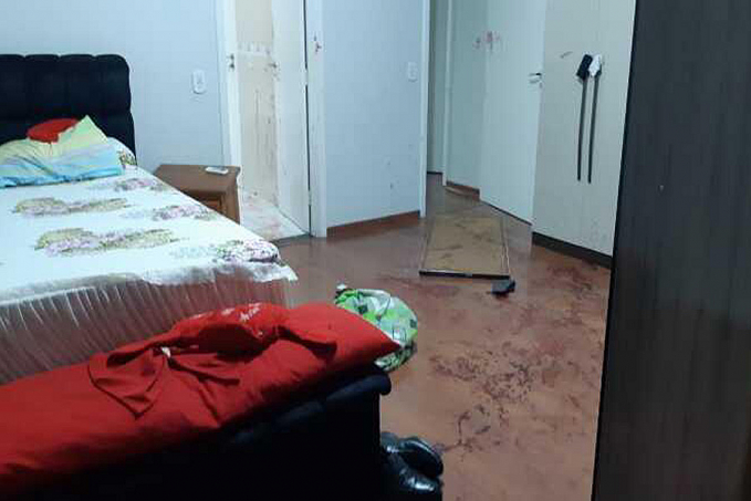 REAÇÃO - Assaltante é esfaqueado por vítima durante roubo a residência em Porto Velho - News Rondônia