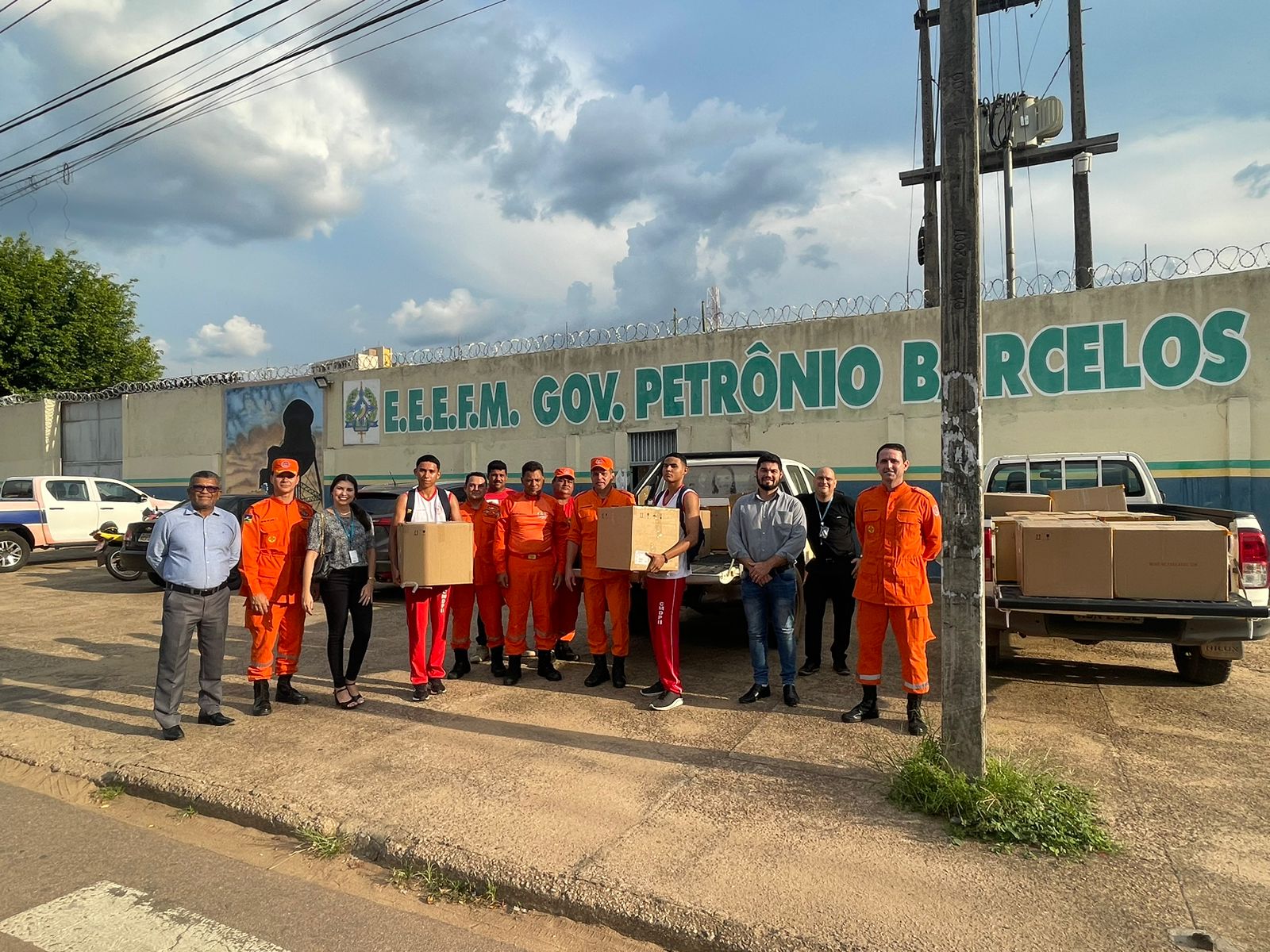 Energisa doa computadores para escola da capital - News Rondônia