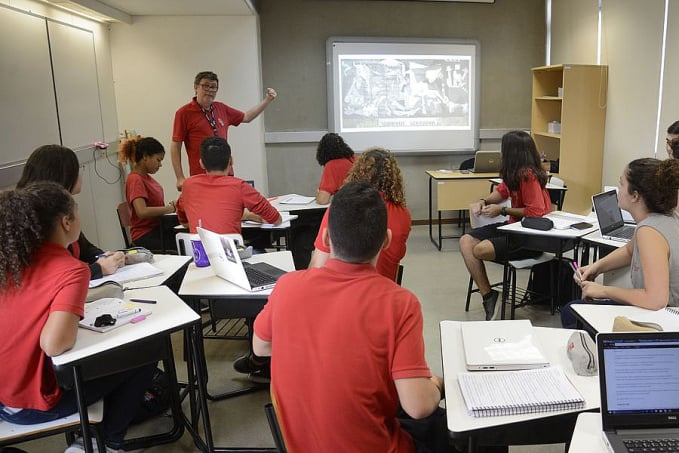 Especialistas pedem revogação do novo ensino médio - News Rondônia