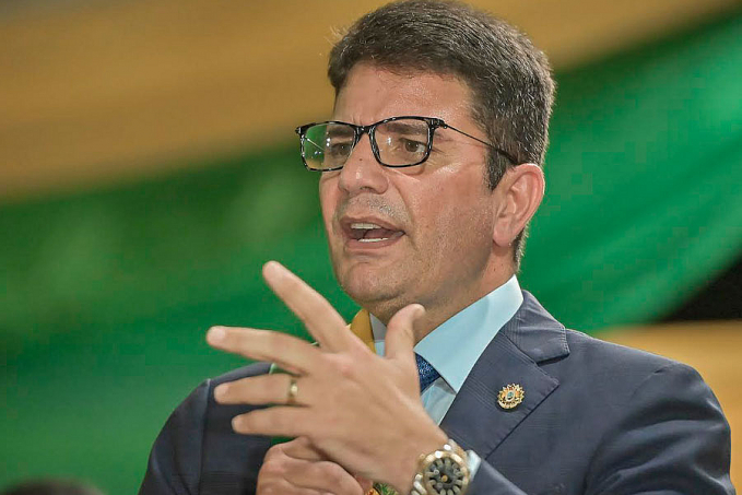 Acre: Defesa de Gladson Cameli pede a anulação de inquérito que investiga o chefe do Estado - News Rondônia