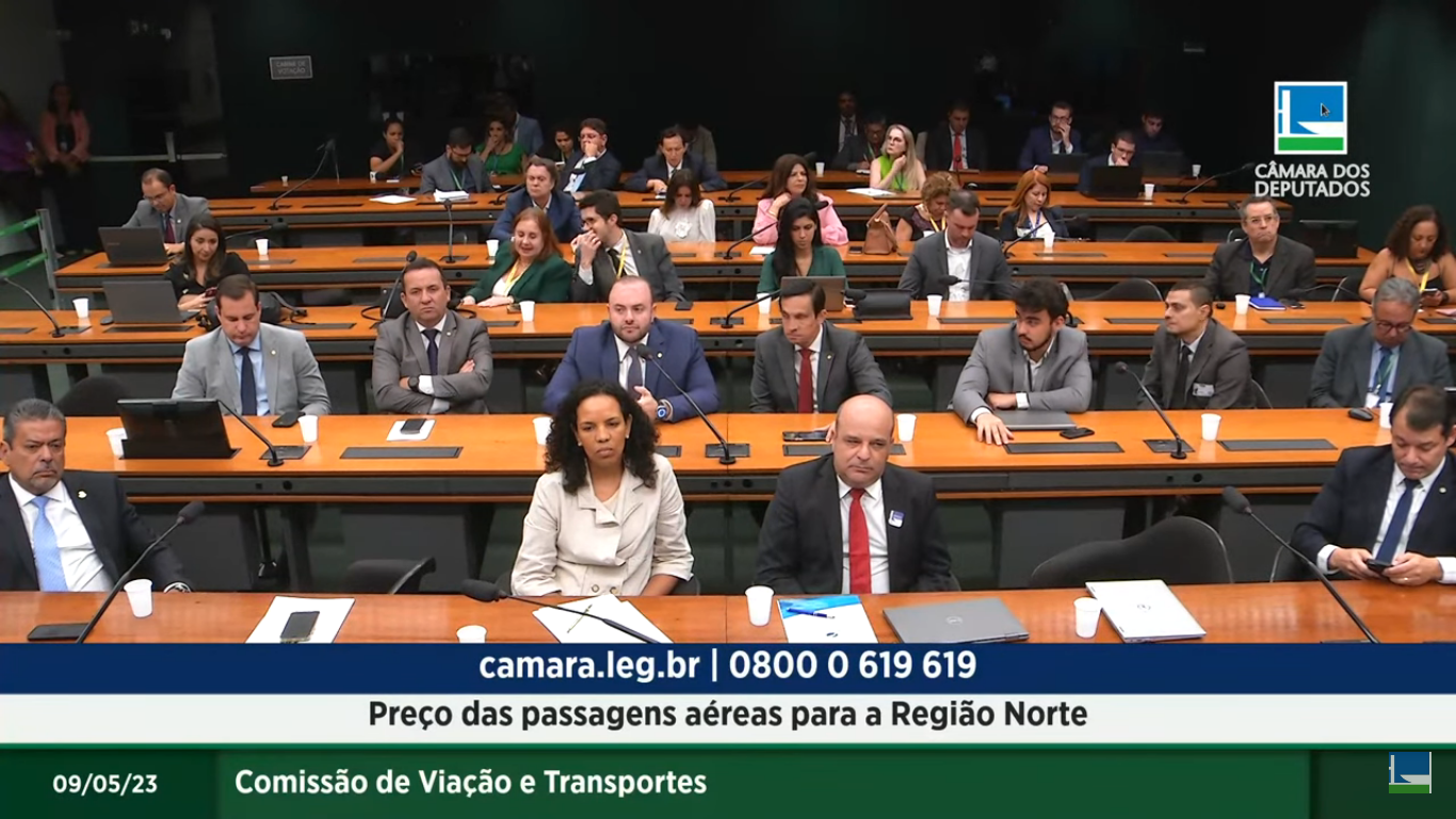 Apenas dois deputados de Rondônia estiveram na audiência sobre aumento da tarifa aérea na região - News Rondônia