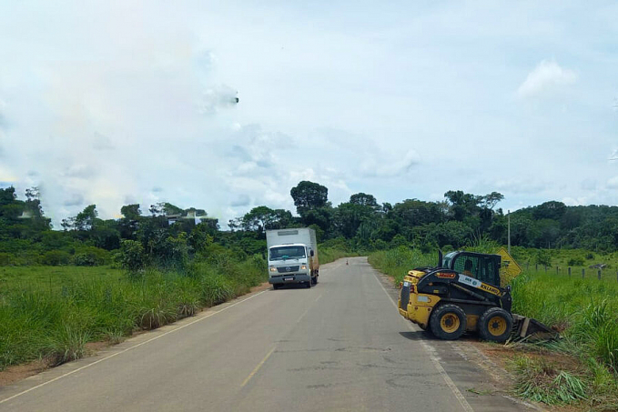 DER intensifica reparos e correção de imperfeições em pontos críticos na Rodovia-459 - News Rondônia
