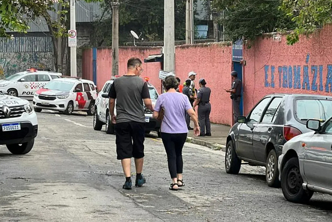 URGENTE: Jovem de 13 anos ataca professoras e alunos em escola de São Paulo - News Rondônia