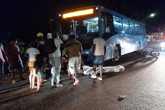 IDENTIFICADO: Haitiano morre atropelado por ônibus na zona leste - News Rondônia