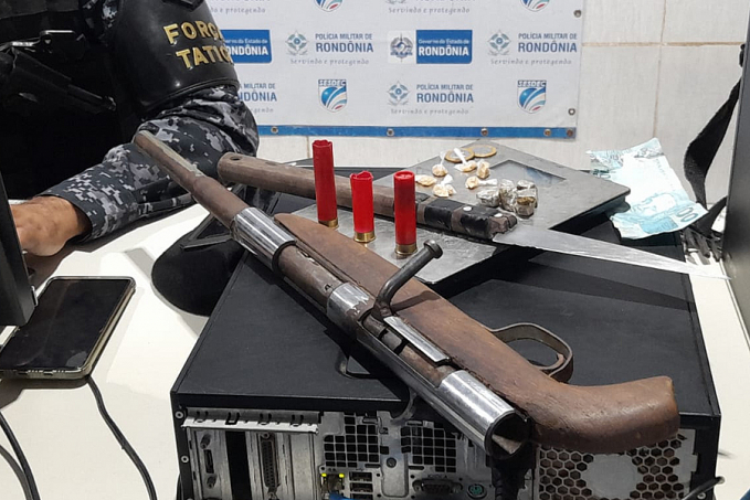 DORMINDO: Suspeito de tentativa de homicídio é preso com arma e drogas no Três Marias - News Rondônia