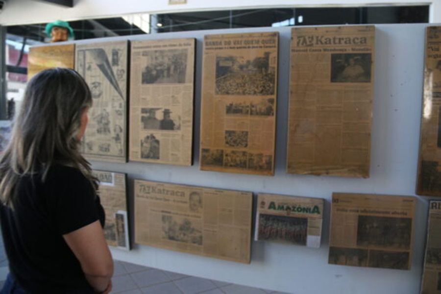 Exposição O Maior Bloco Carnavalesco da Amazônia aberta ao público na Casa da Cultura Ivan Marrocos - News Rondônia