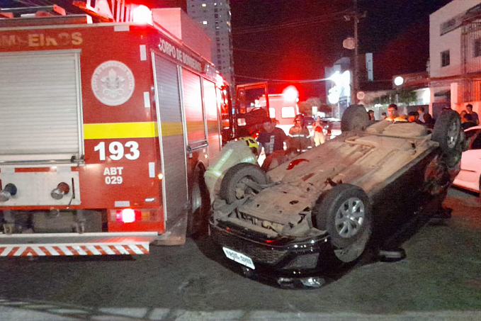 Acidente com capotamento é registrado na região central de Porto Velho - News Rondônia