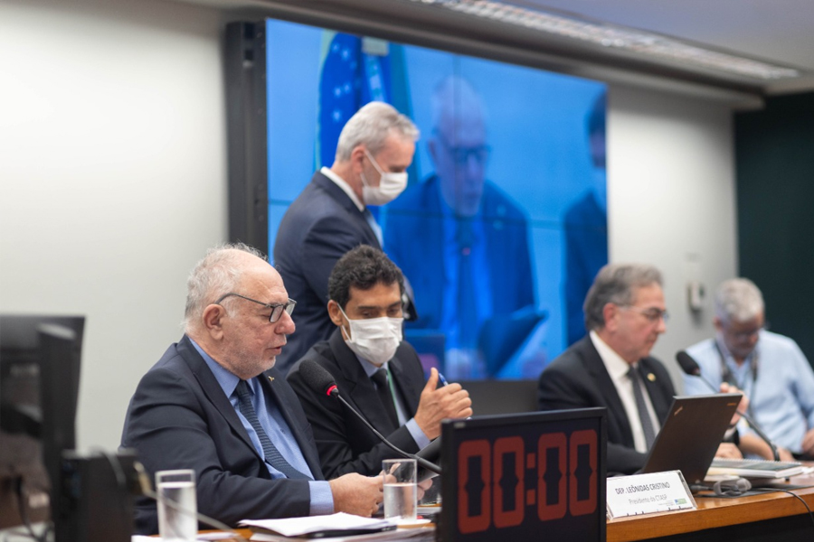 Relátorio de Nazif sobre diminuição de prazos e benefícios do INSS é aprovado na comissão do trabalho - News Rondônia