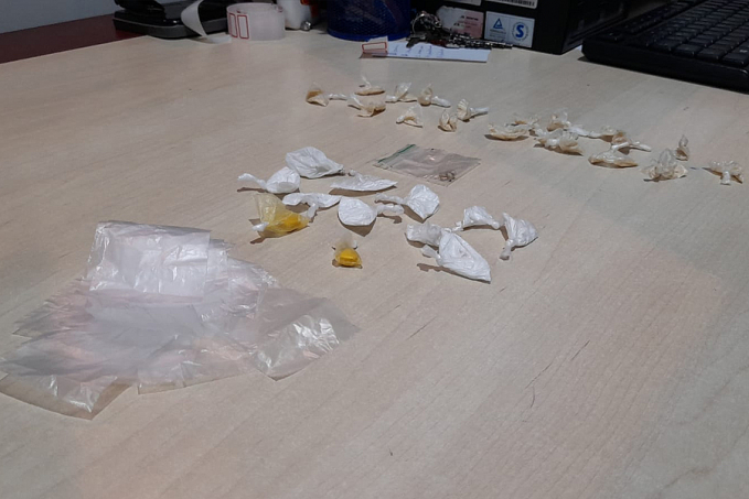 TRAFICANDO: Suspeito é preso vendendo maconha, cocaína, crack e ecstasy em RO - News Rondônia