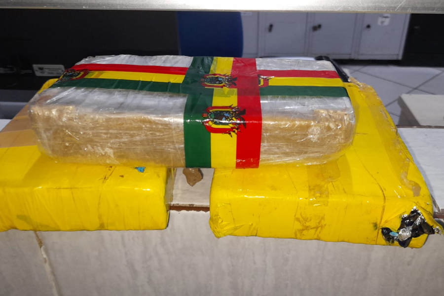 Mãe e filha são presas transportando drogas em taxi na BR-364 em Porto Velho - News Rondônia