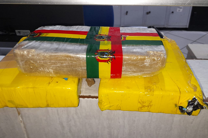 Mãe e filha são presas transportando drogas em taxi na BR-364 em Porto Velho - News Rondônia