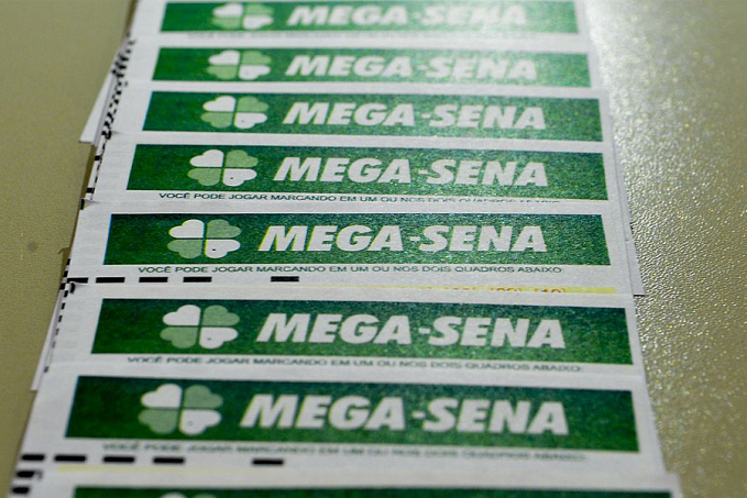 Mega-Sena de hoje deve pagar prêmio de R$ 3 milhões - News Rondônia