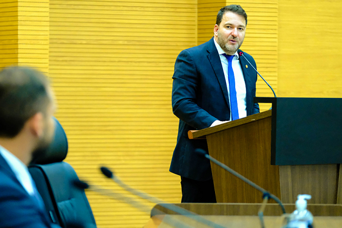 Deputado Alex Redano manifesta preocupação quanto a segurança em escolas públicas - News Rondônia