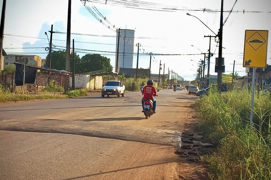 Vereador Márcio Pacele tem pedido atendido para implantação de lombada e sinalização na Avenidas Amazonas - News Rondônia