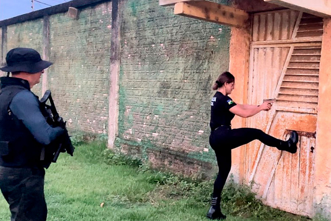 Avó que mediava encontro das netas com estupradores é procurada pela polícia - News Rondônia