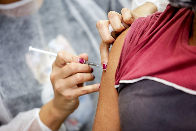 Agevisa reforça recomendação do Ministério da Saúde para aplicação simultânea das vacinas contra covid e influenza - News Rondônia