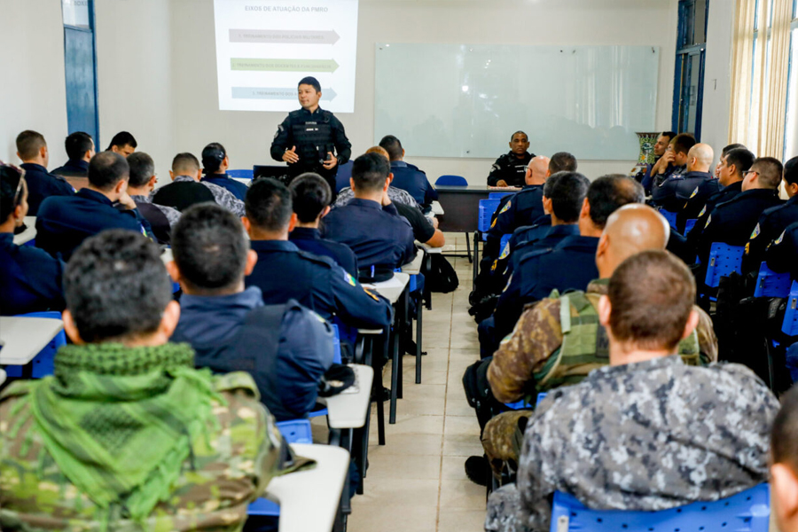 Policiais militares participam de treinamento para reforçar protocolo de ações em ocorrências nas escolas - News Rondônia