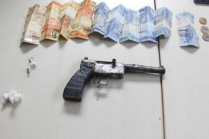 PMRO apreende dois menores com arma de fogo e droga em Ji-Paraná - News Rondônia