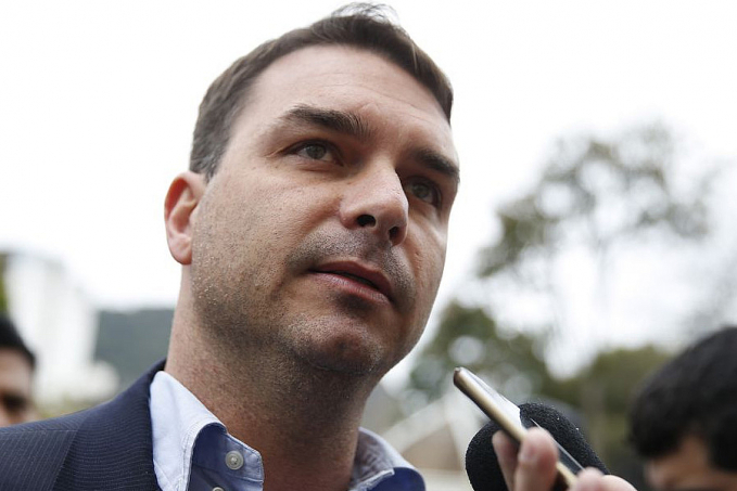 TRE arquiva inquérito contra Flávio Bolsonaro por falsidade ideológica - News Rondônia