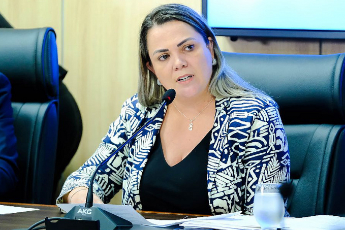Cláudia de Jesus define agenda de atividades da Comissão de Saúde - News Rondônia