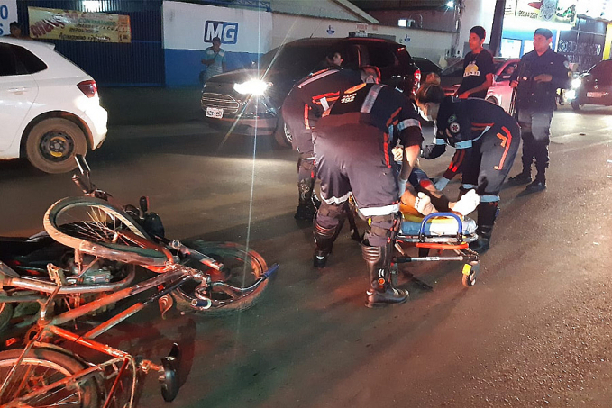 Idoso fica desacordado após ser atropelado na Avenida Mamoré - News Rondônia