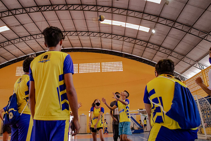 Programa Talentos do Futuro oferta vagas na modalidade vôlei em dois polos esportivos - News Rondônia