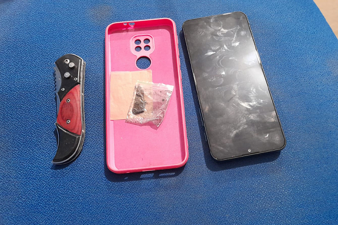 FLAGRANTE: Adolescentes são apreendidos após usarem cartão roubado de jovens no Skate Park em hotel - News Rondônia