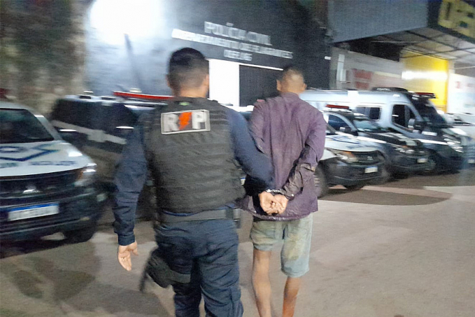 Homem é preso após roubar moto e celular na zona leste - News Rondônia