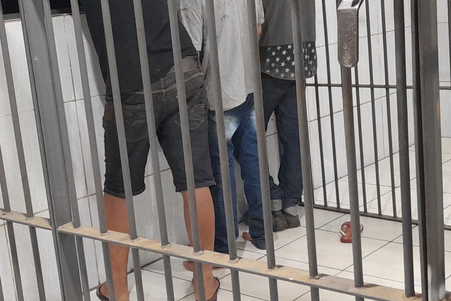 ATUALIZADA: Foragido é baleado e outros três detidos após roubo, perseguição e troca de tiros com a Polícia Militar - News Rondônia
