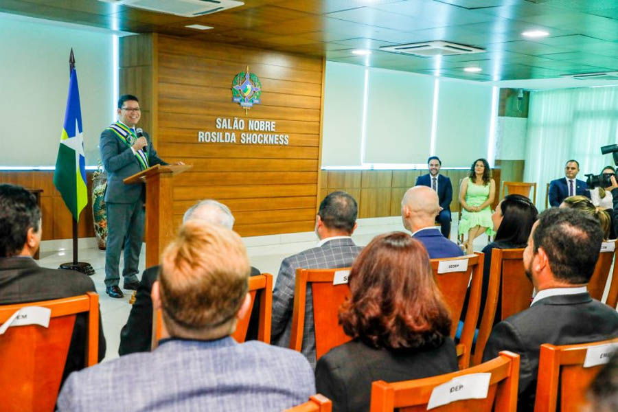 Governo de Rondônia dá posse a superintendentes, diretores e presidentes de instituições estaduais - News Rondônia