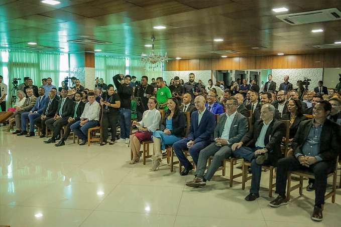 Governo de Rondônia dá posse a superintendentes, diretores e presidentes de instituições estaduais - News Rondônia