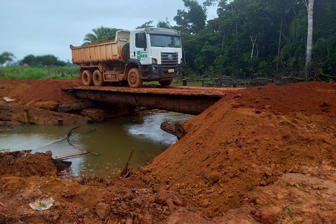 Parceria entre Prefeitura de Porto Velho e Estado garante ponte no distrito de Rio Pardo - News Rondônia