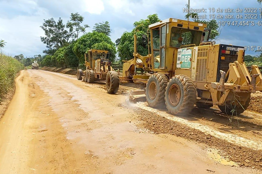 Vereador Fogaça comemora abertura da linha 67, que liga BR 364 ao distrito de Rio Pardo - News Rondônia