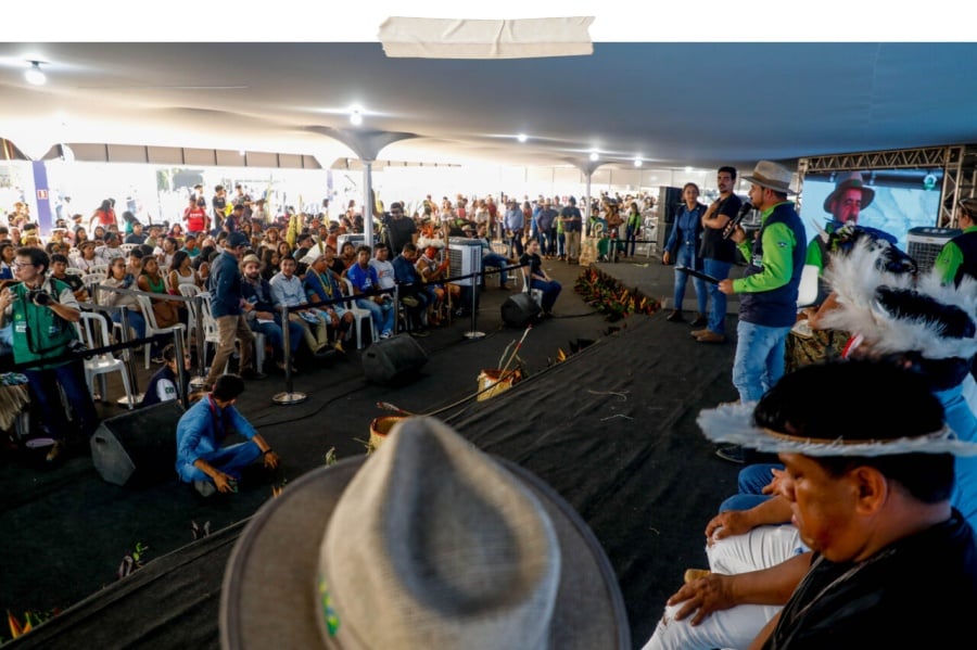 Txai Suruí, liderança indígena conhecida internacionalmente, e representantes das etnias rondonienses participam da 10ª Rondônia Rural Show - News Rondônia