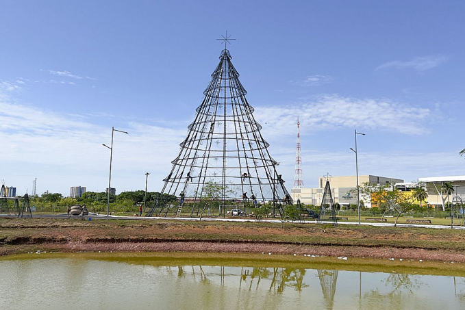 NATAL: Decoração natalina iluminará reabertura do Parque da Cidade - News Rondônia