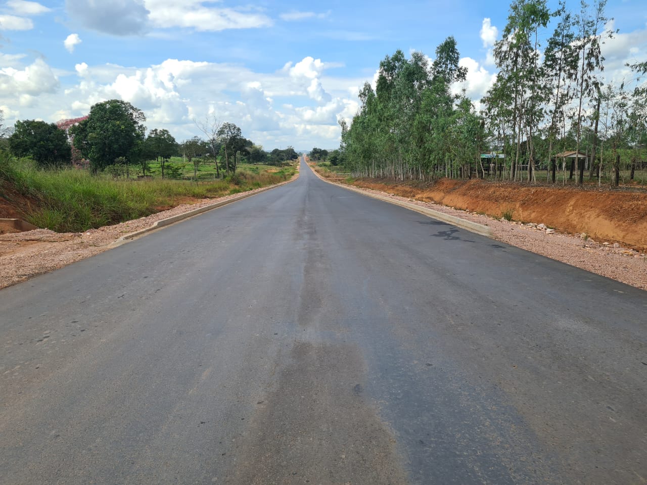 Obra de pavimentação asfáltica é retomada na RO-491, entre Santa Luzia e São Felipe dOeste - News Rondônia