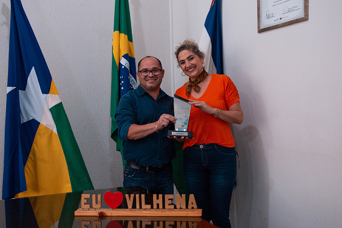 Prefeito de Vilhena recebe prêmio "Líderes da Amazônia" pelo Sebrae por esforços em promover geração de negócios e desenvolvimento da região - News Rondônia