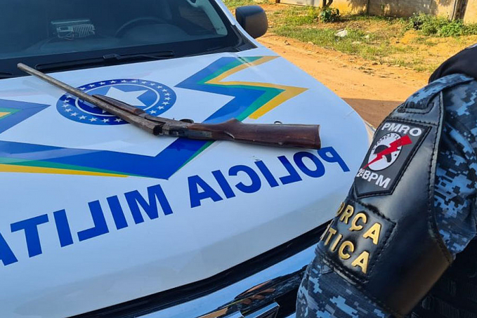Mulher é presa após ostentar arma de fogo em redes sociais, em Ji-Paraná - News Rondônia