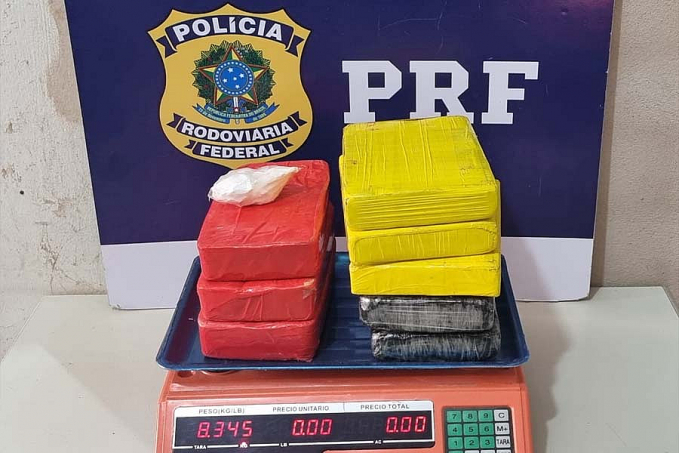 Mulher é presa em Ji-Paraná pela PRF transportando drogas - News Rondônia