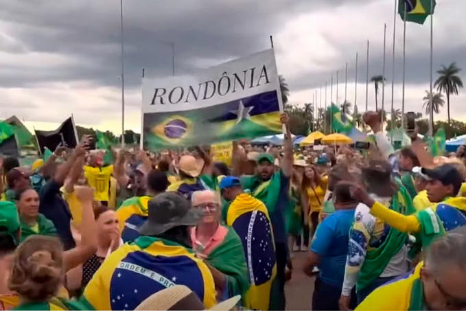 Rondonienses chegam em Brasília e são aplaudidos por movimento - News Rondônia