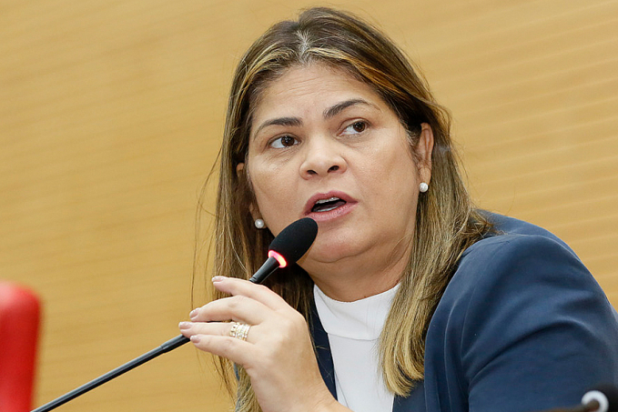Deputada têm 15 dias para apresentar laudo na ALE-RO para ter direito a ressarcimento de tratamento dentário - News Rondônia