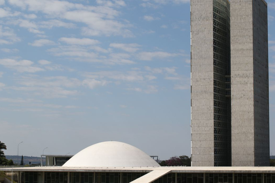 Senado aprova marco regulatório para exploração de energia em alto mar - News Rondônia