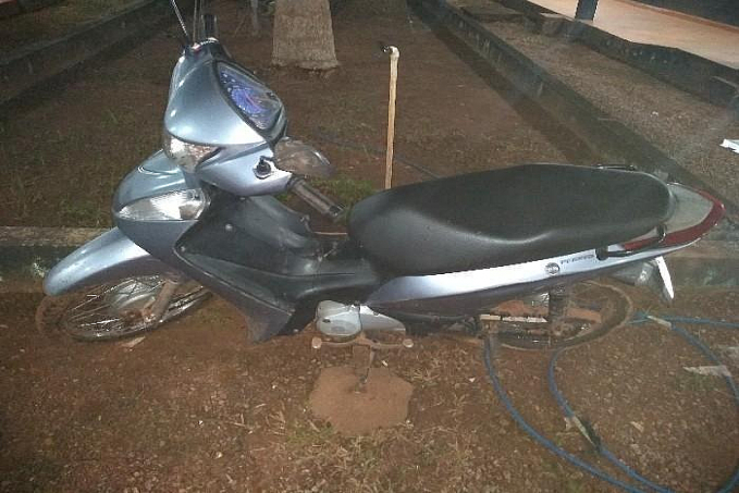 6°BPM  Polícia Militar recupera moto roubada na cidade de Guajará-Mirim - News Rondônia