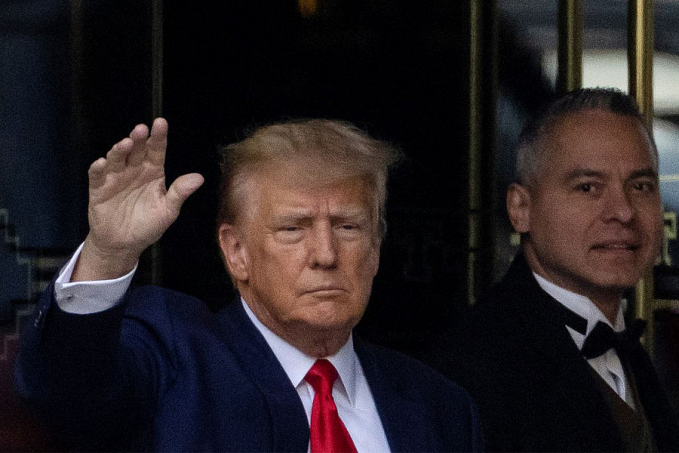 Trump é condenado por abusar sexualmente de escritora - News Rondônia
