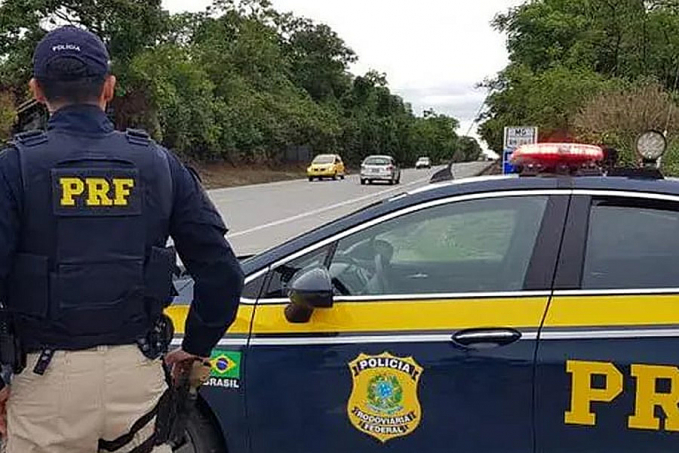 PRF confirma 7 pontos de bloqueio em rodovias federais em Rondônia - News Rondônia