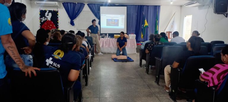 Profissionais de saúde participam de treinamento sobre suporte básico de vida - News Rondônia