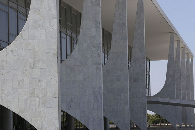 Governo exclui EBC, Correios, Serpro e outras estatais de privatização - News Rondônia