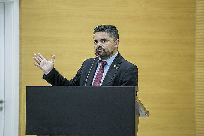 Projeto de Lei de Jesuíno Boabaid é aprovado e desobriga militares a trabalharem na folga - News Rondônia